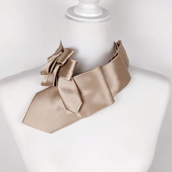 Formal Unisex Ascot - Wedding Ascot - Tuxedo Tie - Champagne Colored Tie - Picture 5 of 7